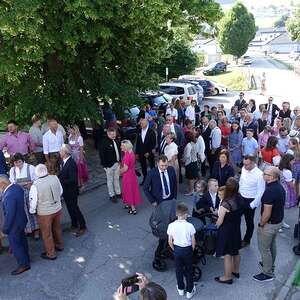 Zusammenkunft am Pfarrplatz
