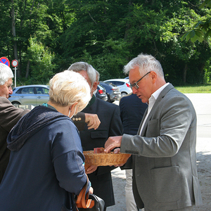 Enthüllung von drei Gedenktafeln