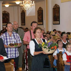 Erntedankfest mit Pfarrfoto