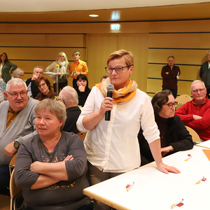 Engagiert wurde gefragt und diskutiert.