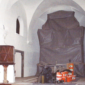 2011: Renovierung der  alten Kirche