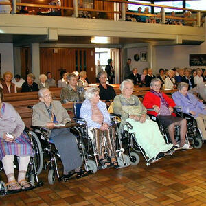 Pfarrvisitation - Besuch Bezirksseniorenheim Leumühle