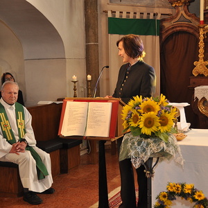 Begrüßung durch PGR Andrea Knieger
