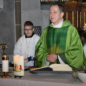 Familienmesse mit Kindersegnung