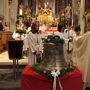 Osternachtsfeier mit Glockenweihe