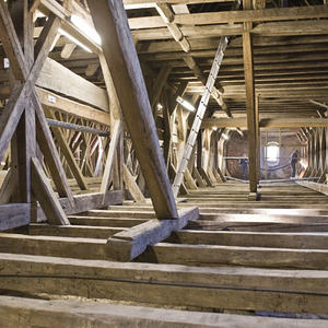  Dachbodensäuberung (2008) und Impressionen vom Dachboden