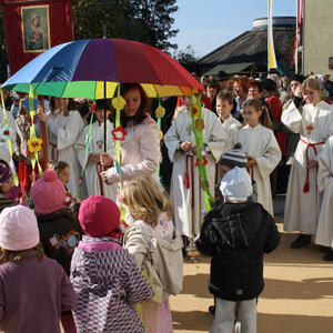 Erntedankfest und Pfarrhofsegnung 2011