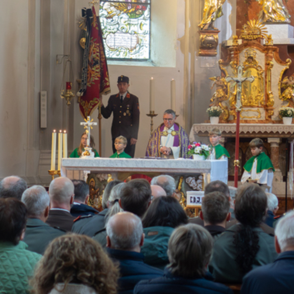 Gedenkfeier für die Gefallenen und Vermissten beider Weltkriege