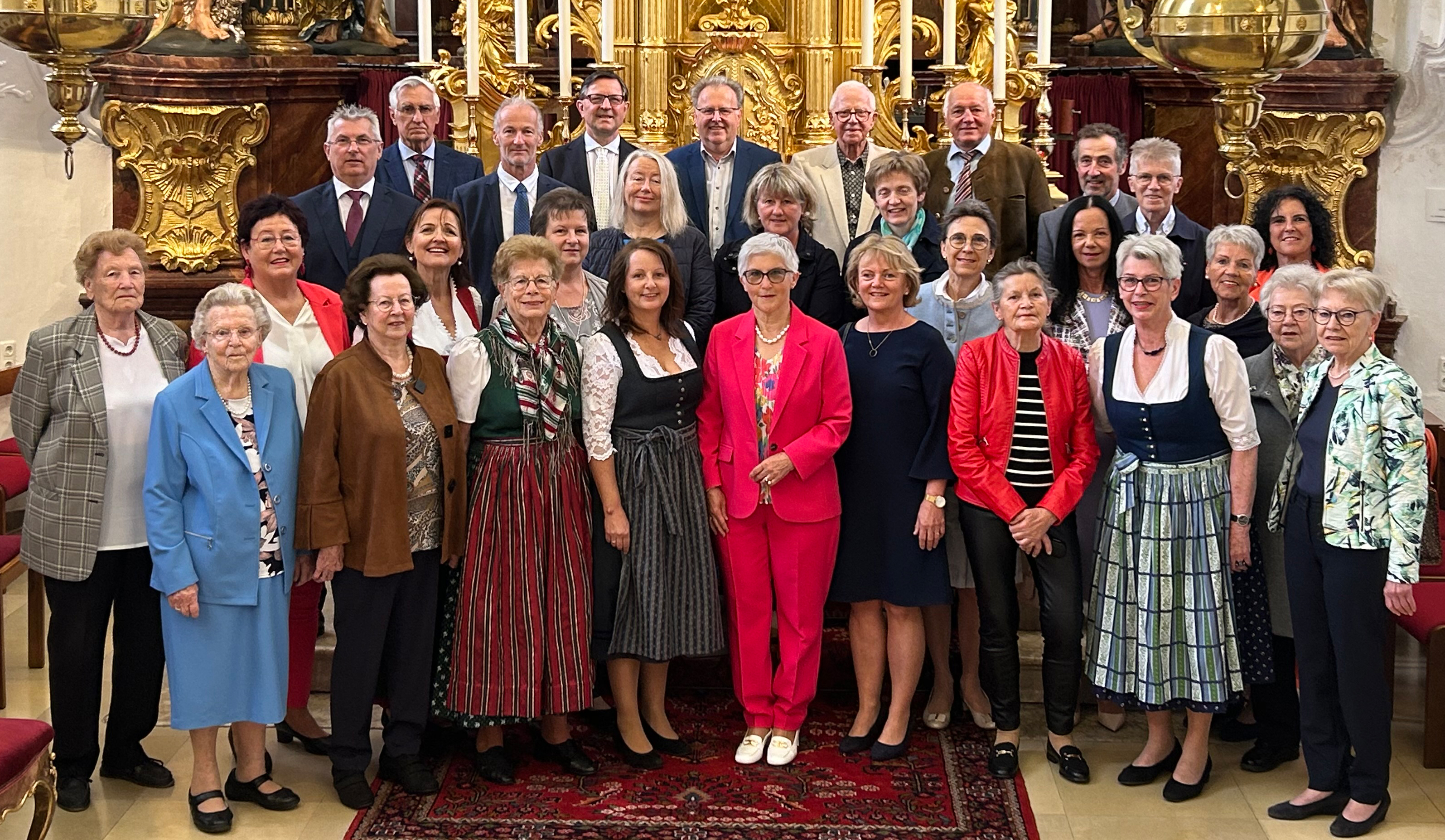 Kirchenchor Peuerbach 2024 / Alois Manigatterer