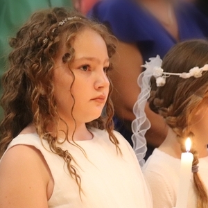 St. Quirinus feiert mit 10 Erstkommunionkindern 2026