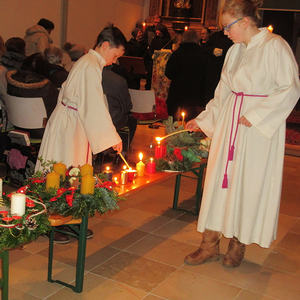 Adventkranzsegnung, Adventmarkt