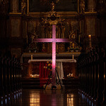 Stilles Gebet in der Karmelitenkirche