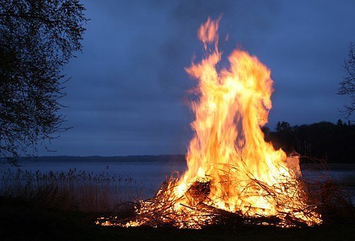 Osterfeuer