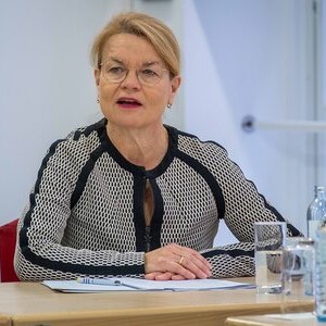 Silvia Breitwieser, Leiterin der TelefonSeelsorge OÖ