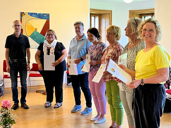 Zertifikatsverleihung an das Seelsorgeteam Pollham / © Pfarre Pollham Zertifikatsverleihung an das Seelsorgeteam Pollham