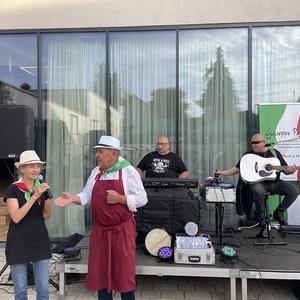 Begrüßung in Deutsch und Italienisch