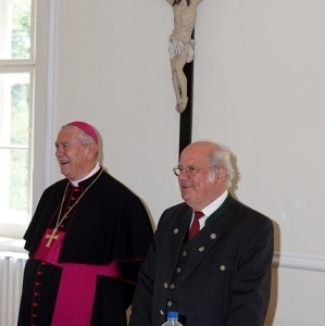 Erster Festgottesdienst mit Bischof Ludwig