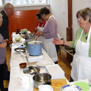 Fastensonntag - Suppenessen