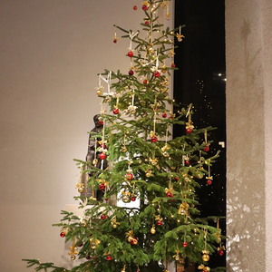 weihnachtliche Kirche St. Quirinus