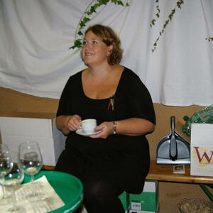 Weinfest in der alten Kirche