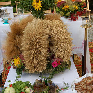 Erntedankfest mit Turmkreuzsteckung und Turmkreuzsegnung