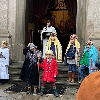 Kindermette und Weihnachts-Schulgottesdienst