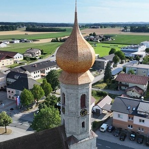 Erneuerung Zwiebelturm Pfarrkirche Burgkirchen