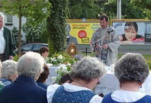 Auswärtige Maiandacht