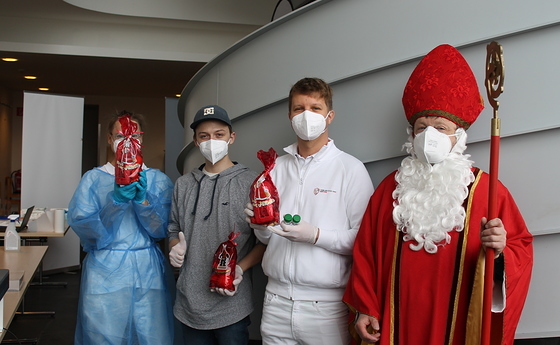 Nikolaus Teststraße