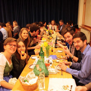 Agape in der Osternacht