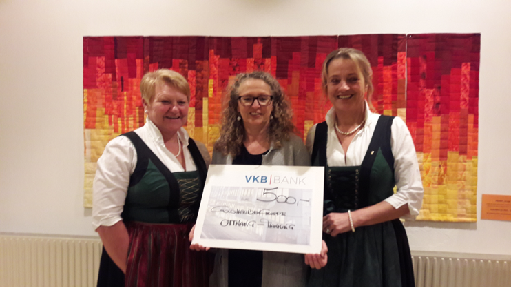 Goldhaubengruppe Ottnang-Manning spendet für Korb