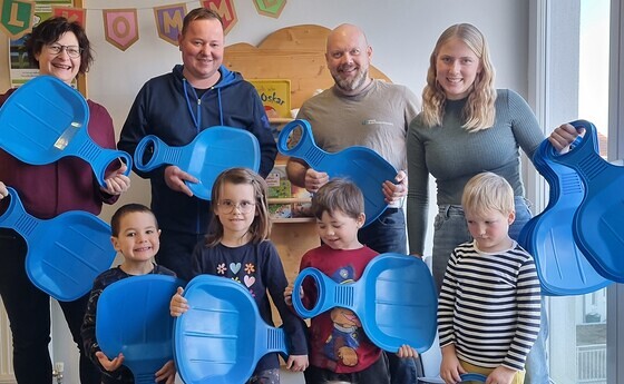 neue Rutschteller / © Pfarrcaritas Kindergarten und Krabbelstube St. Martin neue Rutschteller