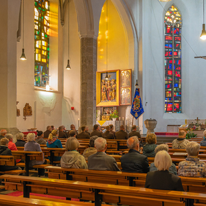 Florianimesse der Feuerwehr Kirchdorf in der Pfarrkirche mit Pfarrer P.Severin Kranabitl