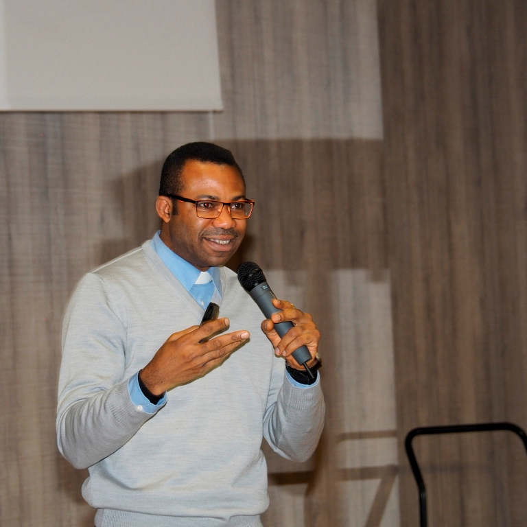            Nigeria – ein Land reich, aber auch sehr arm                                                                                                          