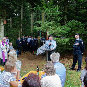 Gedenkfeier Fliegerkreuz in Entholz