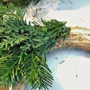 7. Reisigbüschel befestigen