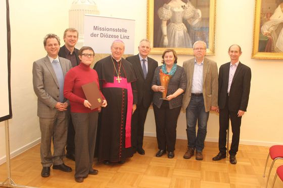 Der Verein „Initiative Christlicher Orient“ mit Bischof Ludwig Schwarz, Bundesrat Gottfried Kneifel und Missionsstellen-Leiter Andreas Reumayr.