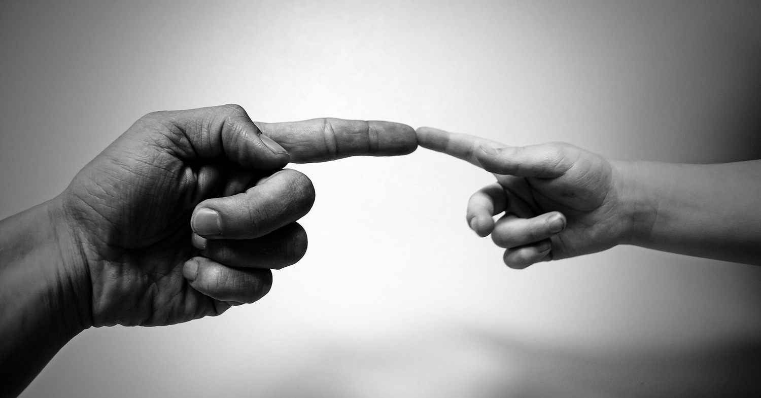 Hoffnungsgeschichten / © PublicDomainPictures/pixabay.com/Pixabay License Michelangelo, modern interpretiert