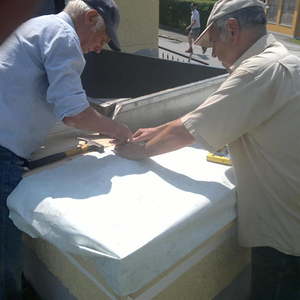 Foto: © Pfarre Oberkappel; Sanierung der Friedhofsmauer 2015