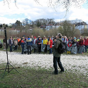Traunauen-Reinigung mit ökomenischen Gottesdienst