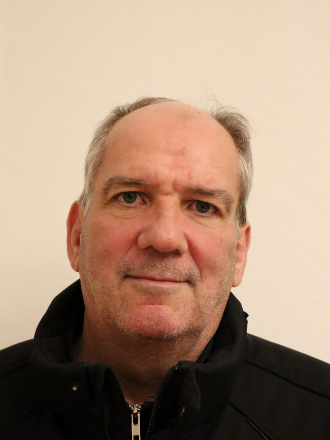  Robert Staudinger