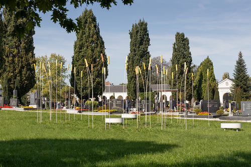 Erinnerungsort für Sternenkinder / Gregor Graf Friedhof Schwanenstadt