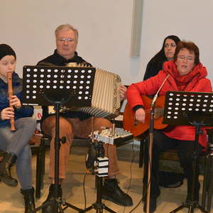 Kindersegnung 2015 in der Stadtpfarrkirche Urfahr mit dem Kindergarten Schwalbennest.