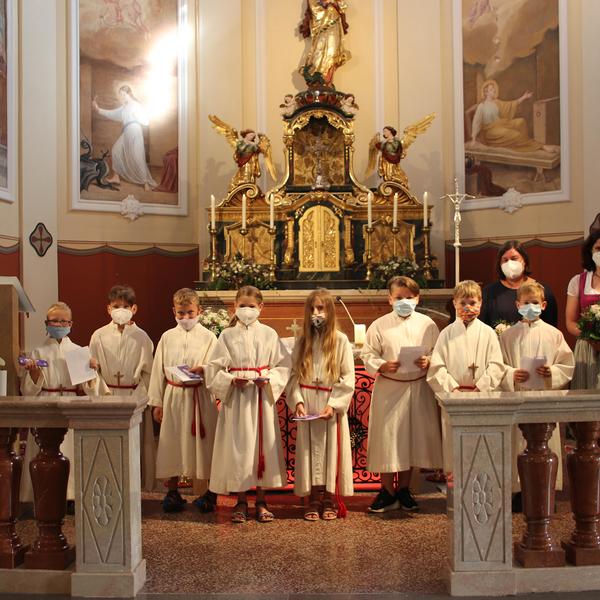 Neue Ministranten - Pfarre Niederthalheim