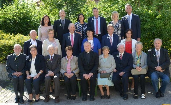 Gruppenfoto Jubelpaare