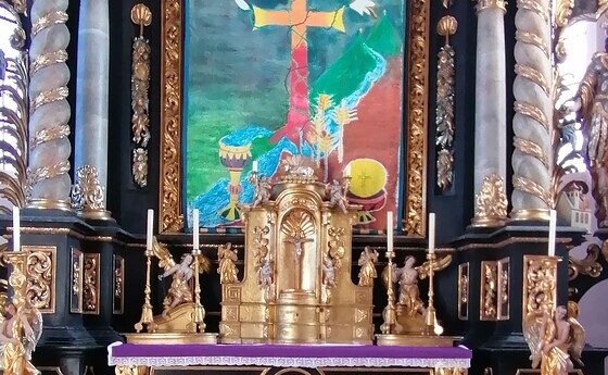 Violett für die Altäre in der Fastenzeit