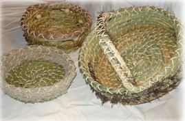 Körbe aus Naturmaterialien