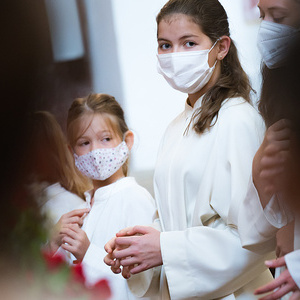 Familiengottesdienst mit Aufnahme der JS- und Ministrantenkinder vom Vorjahr