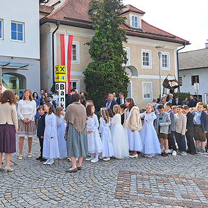Aufstellung der Erstkommunionkinder