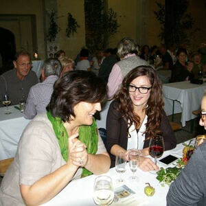 Weinfest in der alten Kirche